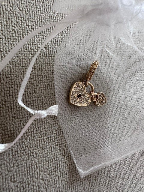Hanger bedel goudkleurig met steentjes voor Pandora armband, Overige materialen, Ophalen of Verzenden, Zo goed als nieuw, 1 bedel
