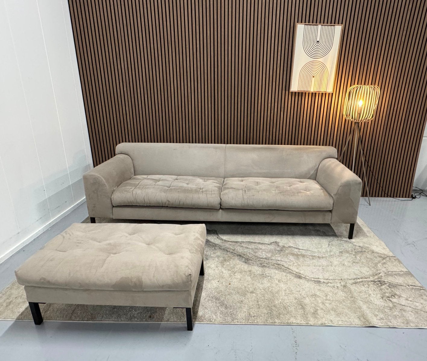 VT Wonen - 3 Zits Bank - Beige - Hocker - Nette Staat, Driepersoons, 75 tot 100 cm, Ophalen of Verzenden, Zo goed als nieuw