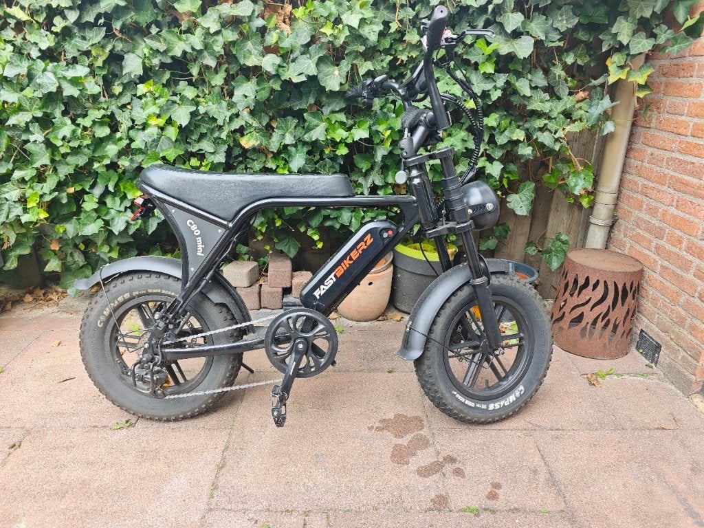 Foto 3 van C80 Mini Fatbike | 4 maanden oud | Accu + AXA-slot