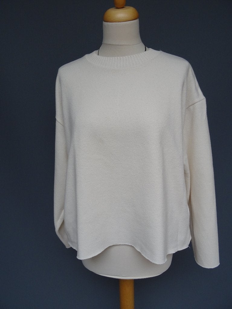 SALE !! ZARA maat L, roomwitte trui., Kleding | Dames, Maat 38/40 (M), Ophalen of Verzenden, Zo goed als nieuw, Wit