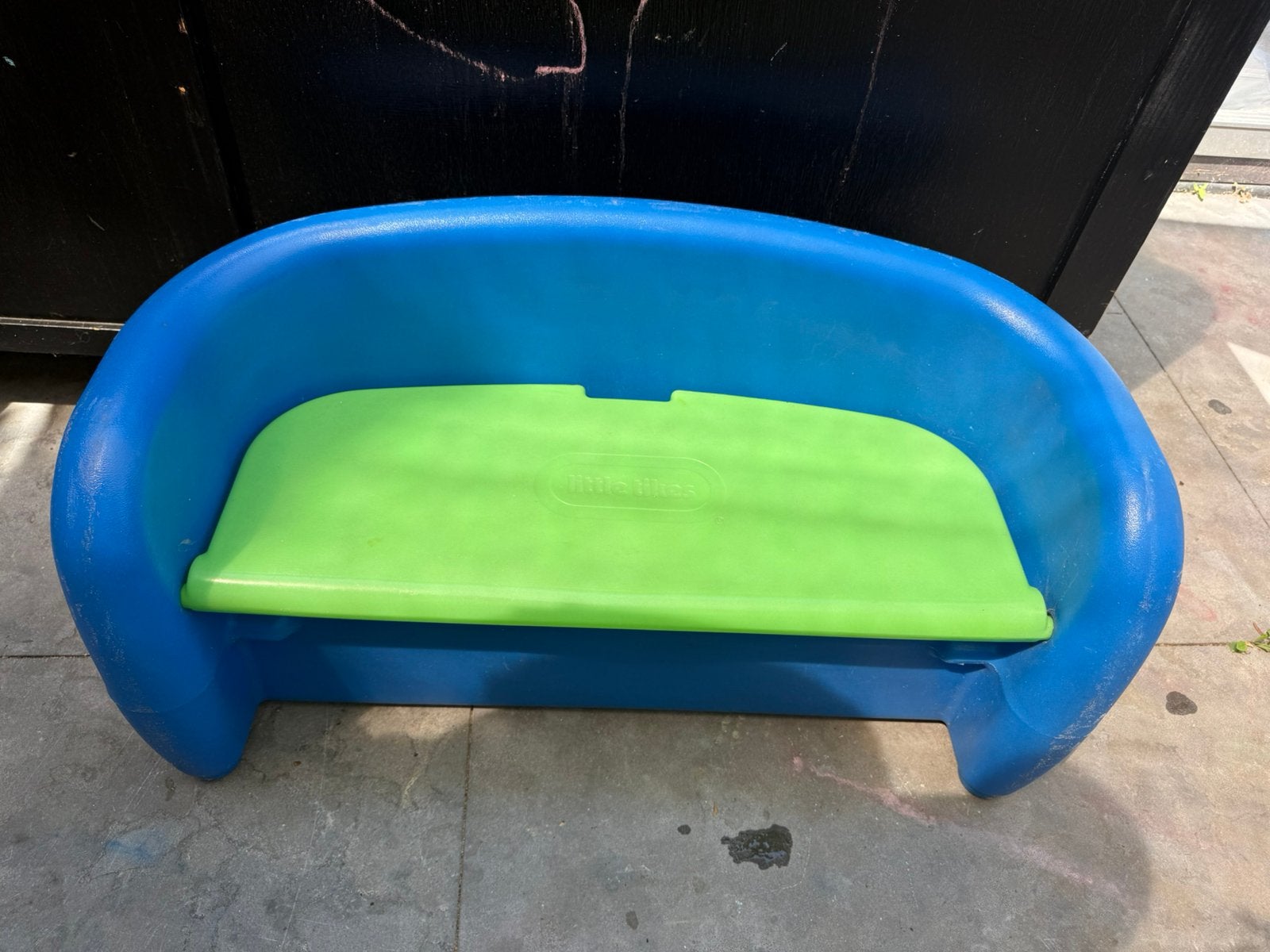 Little tikes bankje, Kinderen en Baby's, Ophalen, Zo goed als nieuw, Kunststof