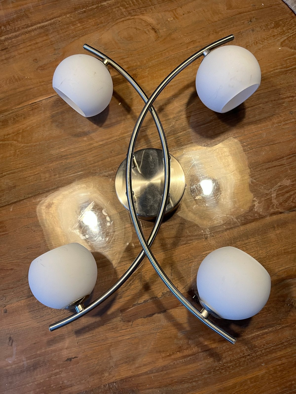 Mooie plafondlamp met 4 bollen, Zilver, Gebruikt, Ophalen of Verzenden, Plafondlamp