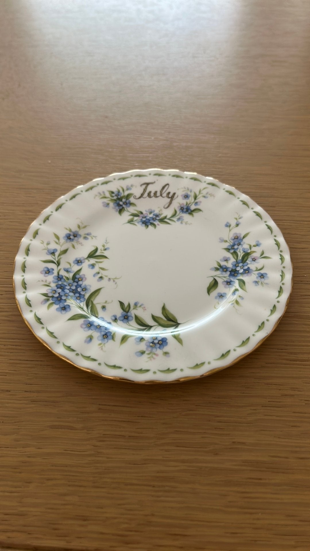 Gebaksbordje Juli Royal Albert, Ophalen
