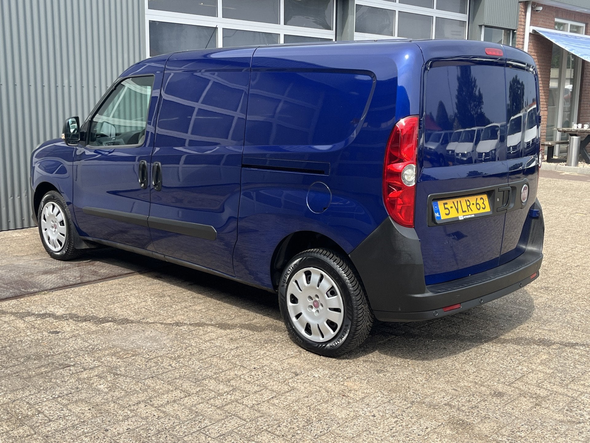 Fiat Doblò Cargo 1.4 SX Maxi Dubbele schuifdeur L2 H1 Airco, Auto's, Voorwielaandrijving, Euro 5, Stof, Gebruikt