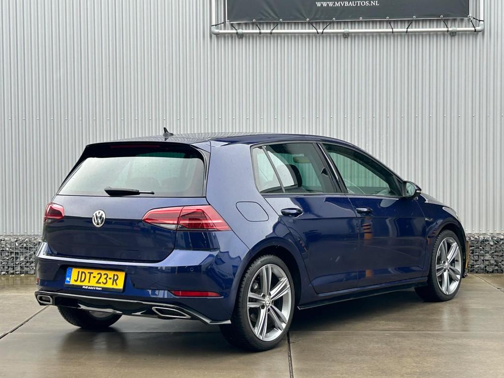 Volkswagen GOLF 1.0 TSI Highline R-line, DSG automaat, Carpl, Auto's, Volkswagen, Gebruikt, Automatische klimaatregeling, 1165 kg
