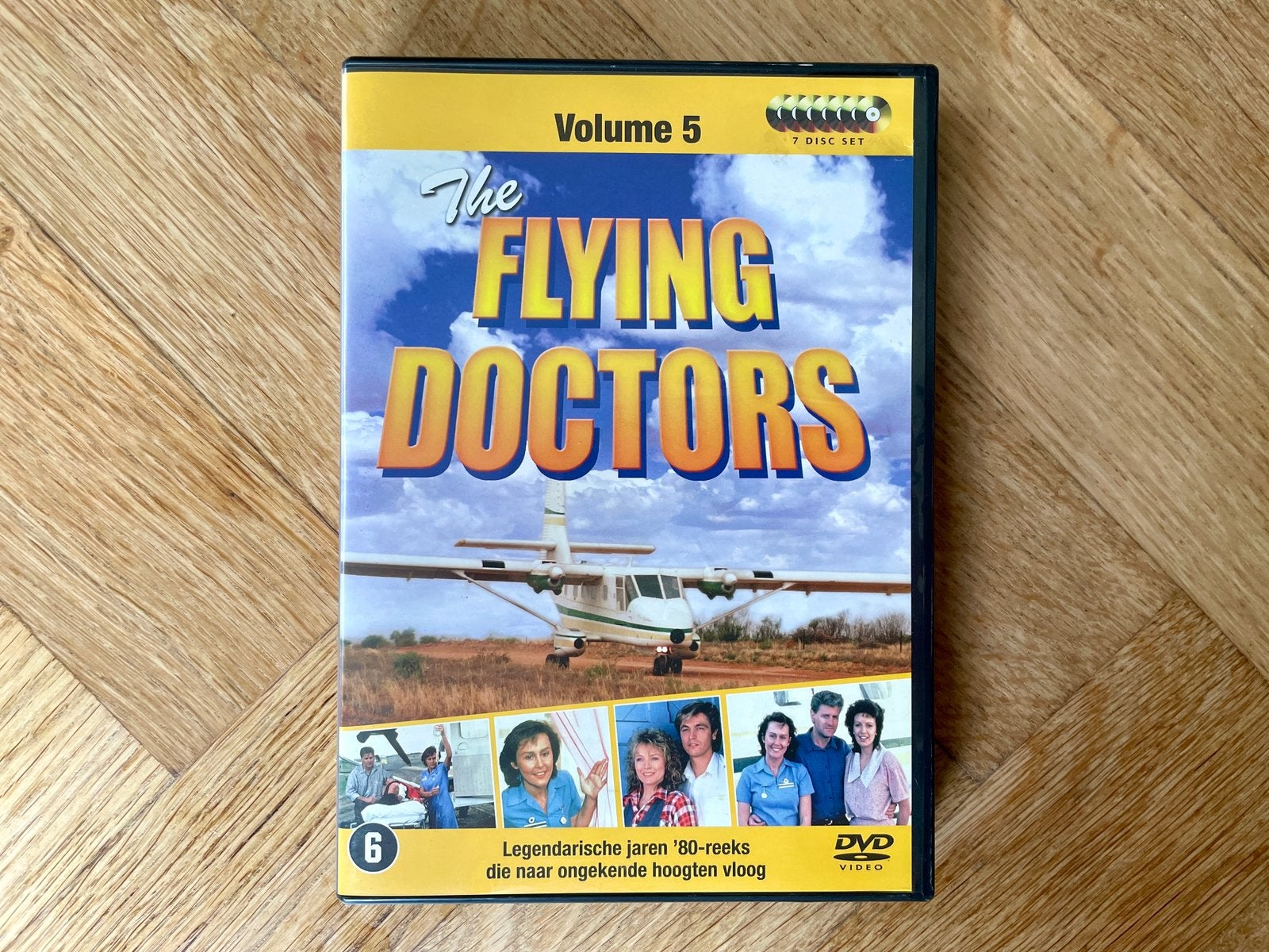 Flying Doctors - Seizoen 5 op DVD (krasvrij, met NL), Boxset, Drama, Ophalen of Verzenden, Zo goed als nieuw