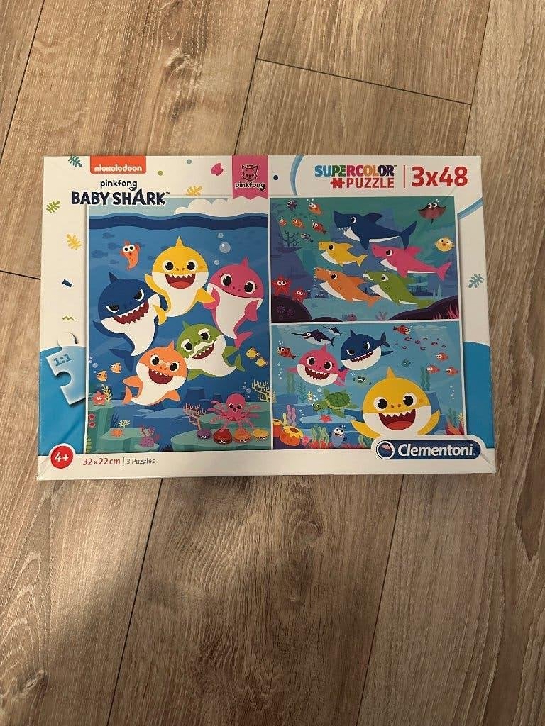 Puzzel Baby Shark, Kinderen en Baby's, Ophalen, 10 tot 50 stukjes, Zo goed als nieuw, 4 tot 6 jaar