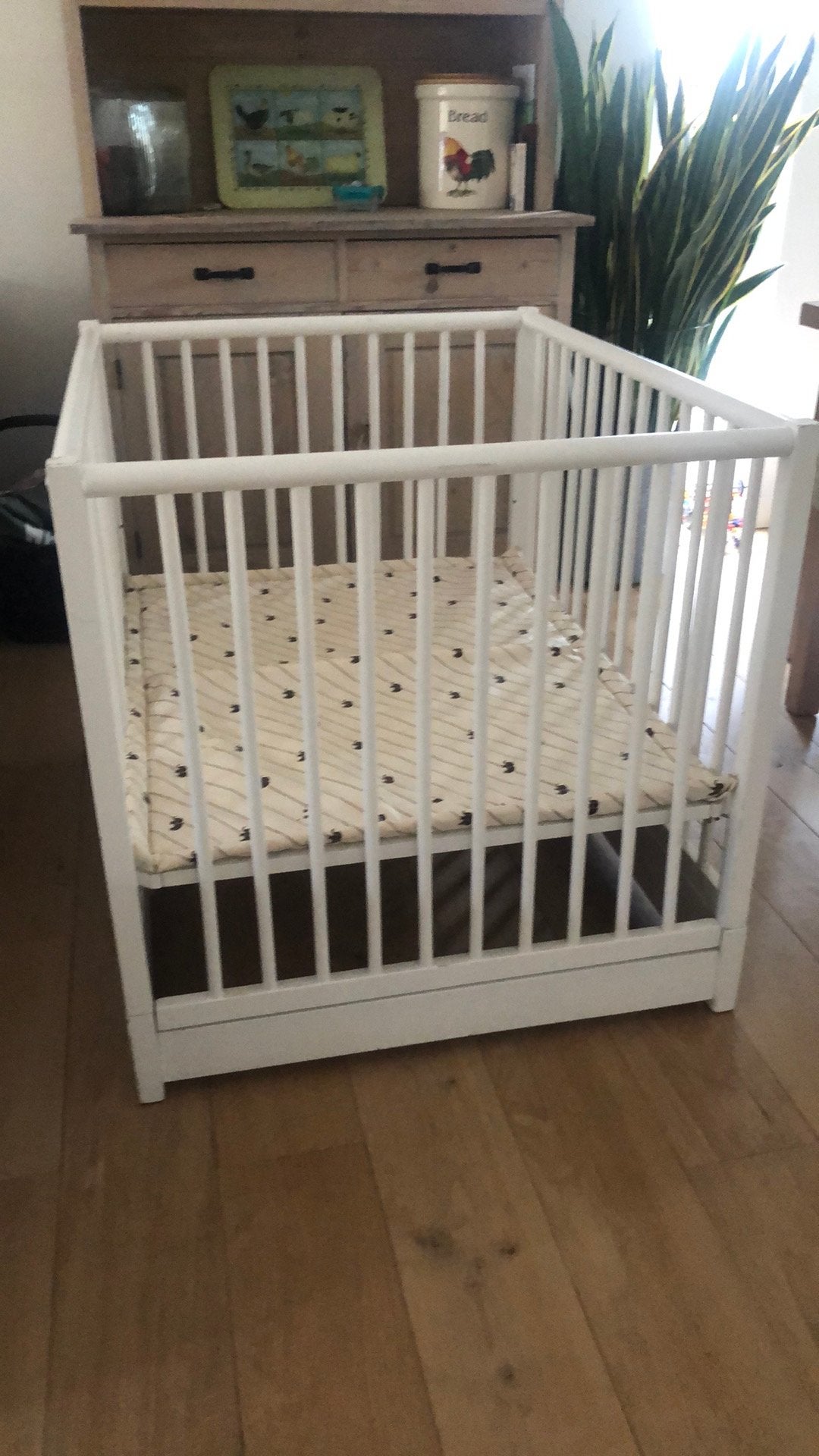 Box in nette staat (wit), Kinderen en Baby's, Ophalen of Verzenden, Zo goed als nieuw, Boxkleed
