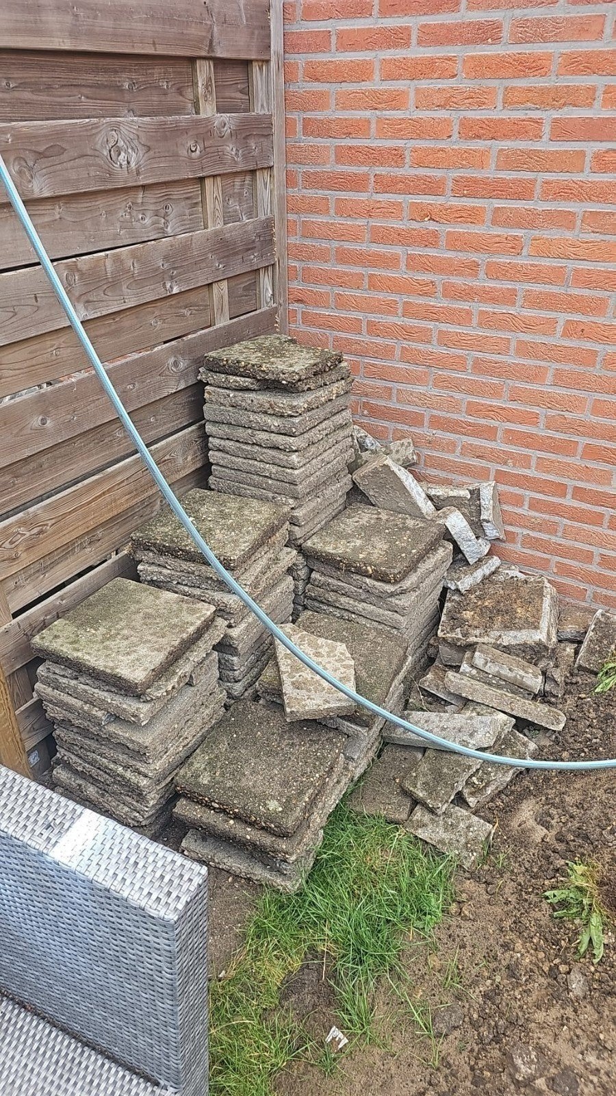 Gebruikte stoeptegels, diverse staat en afmetingen, puin, Tuin en Terras, Tegels en Klinkers, Ophalen, Gebruikt, 10 m² of meer
