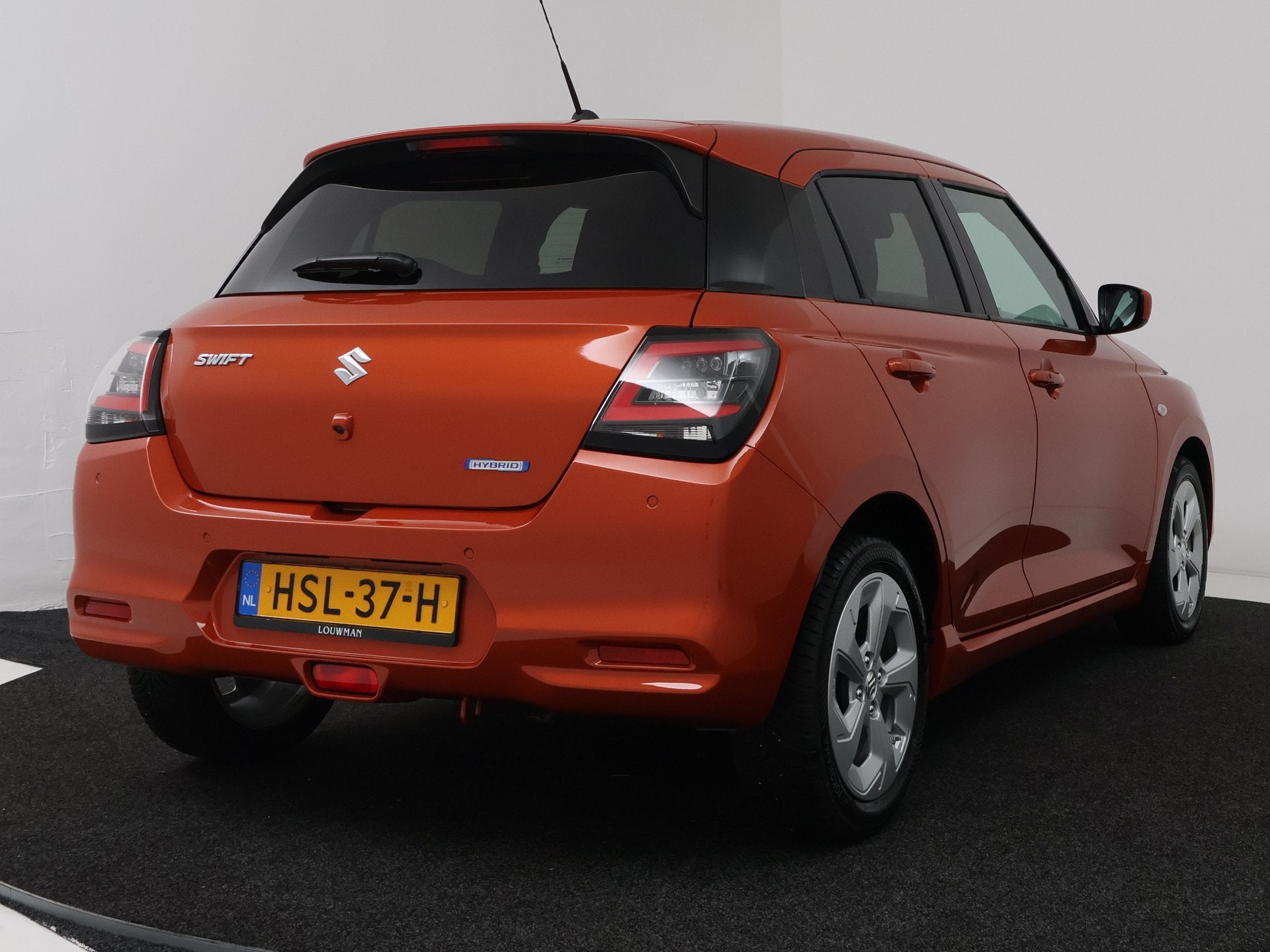 Suzuki Swift 1.2 Select Smart Hybrid | Apple Carplay / Andro, Stof, Gebruikt, Overige kleuren, 400 kg