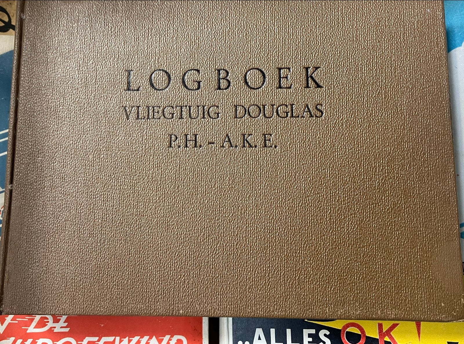 Logboek Vliegtuig Douglas PH-A.K.E. - Reproductie 1937, Ophalen of Verzenden, Gelezen, Overige typen