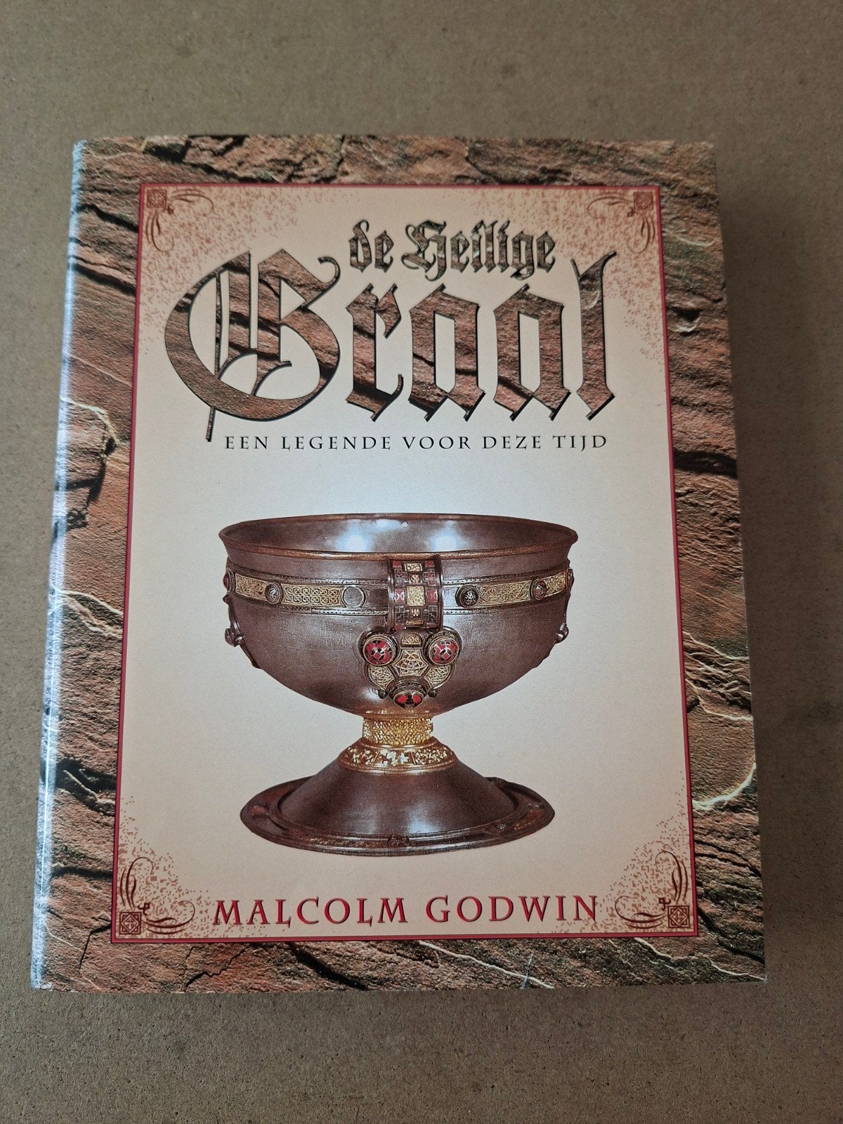 M. Godwin - De Heilige Graal, Achtergrond en Informatie, Spiritualiteit algemeen, Ophalen of Verzenden, Zo goed als nieuw