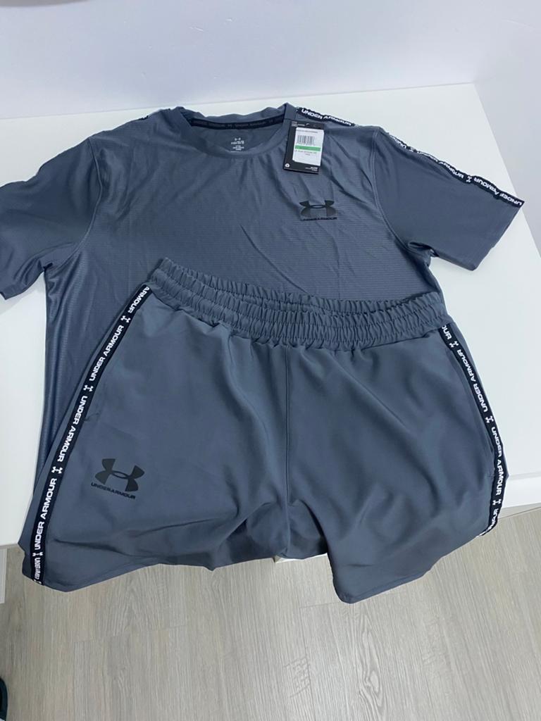 Under Armour, Kleding | Heren, Sportkleding, Ophalen, Maat 48/50 (M), Overige typen, Nieuw