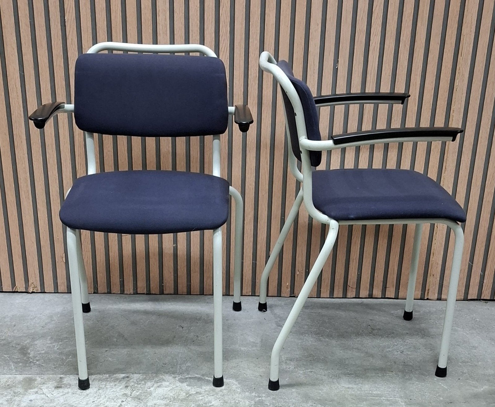 10 x Gispen schoolstoelen Vintage stoelen horeca cafe bistro, Ophalen of Verzenden, Zo goed als nieuw, Wit, Vijf, Zes of meer stoelen