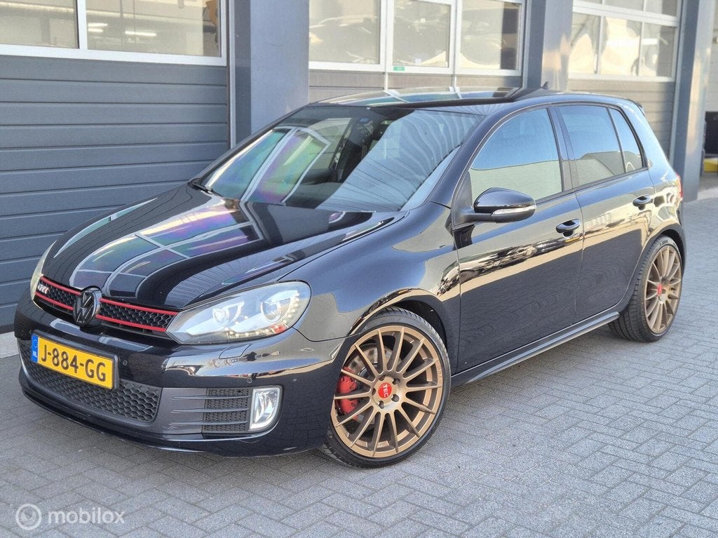 Volkswagen Golf 2.0 GTI DSG | CARLPAY | SPORTUITLAAT | 19'', Auto's, Volkswagen, Euro 5, Gebruikt, 4 cilinders, Zwart