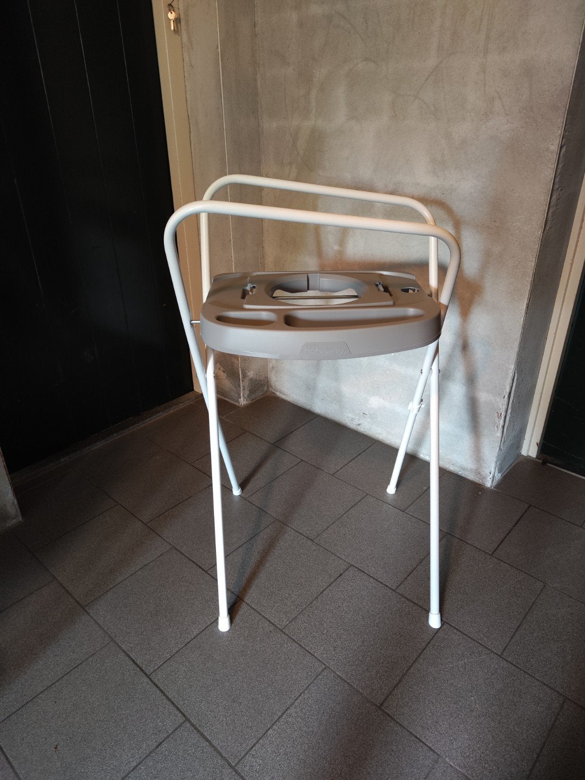 Bébé-jou standaard voor badje (exclusief badje zelf), Kinderen en Baby's, Badjes en Verzorging, Ophalen, Zo goed als nieuw, Badzitje of Badring