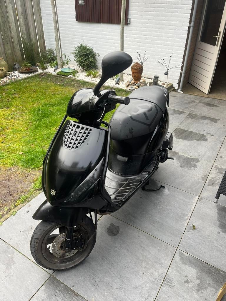 Piaggio zip 4takt 50cc, Fietsen en Brommers, Scooters | Piaggio, Ophalen, Gebruikt, Maximaal 45 km/u, Zip