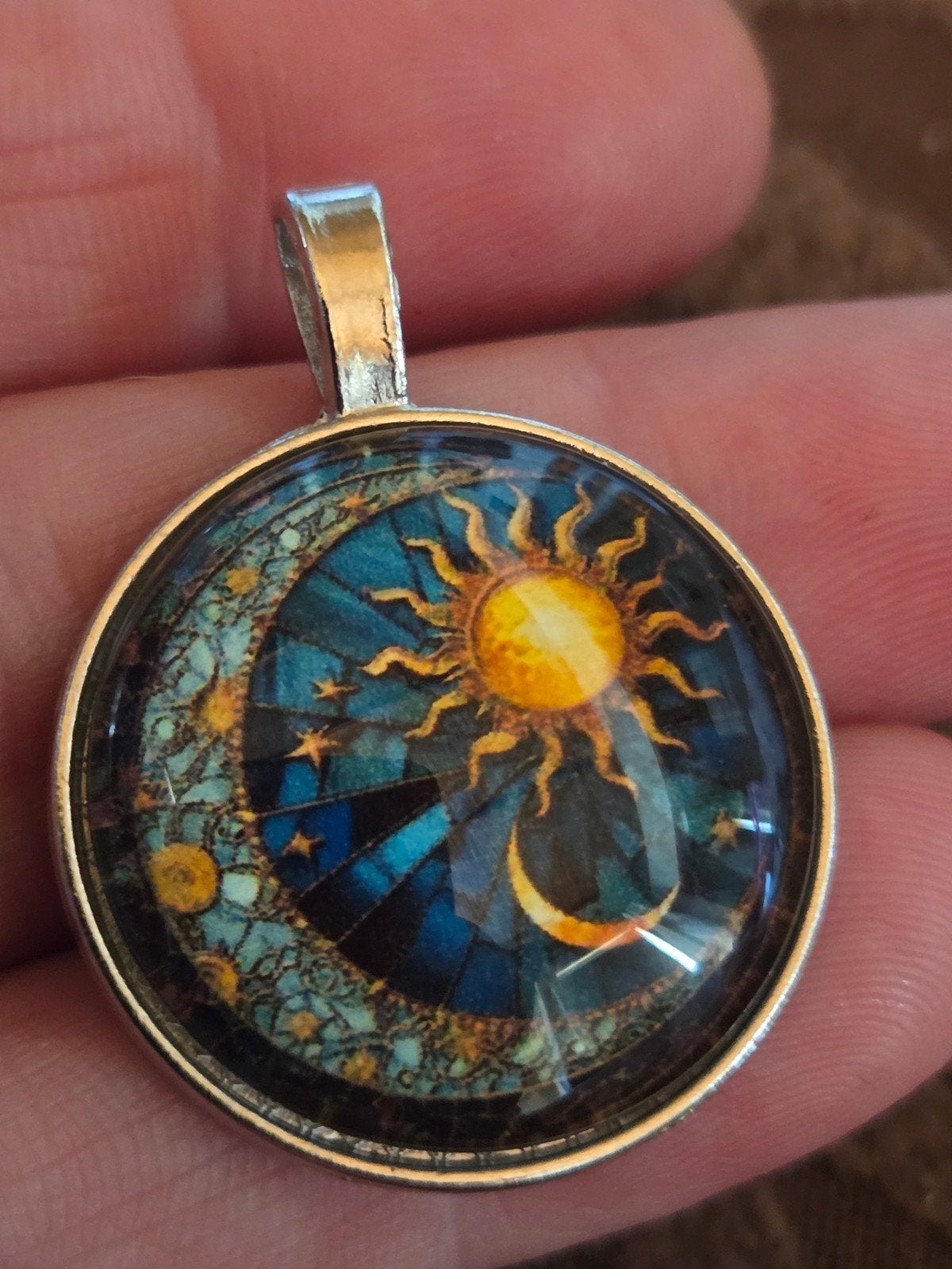 Glazen hanger met zon en maan design, Glas of Kristal, Nieuw, Ophalen of Verzenden, Overige kleuren
