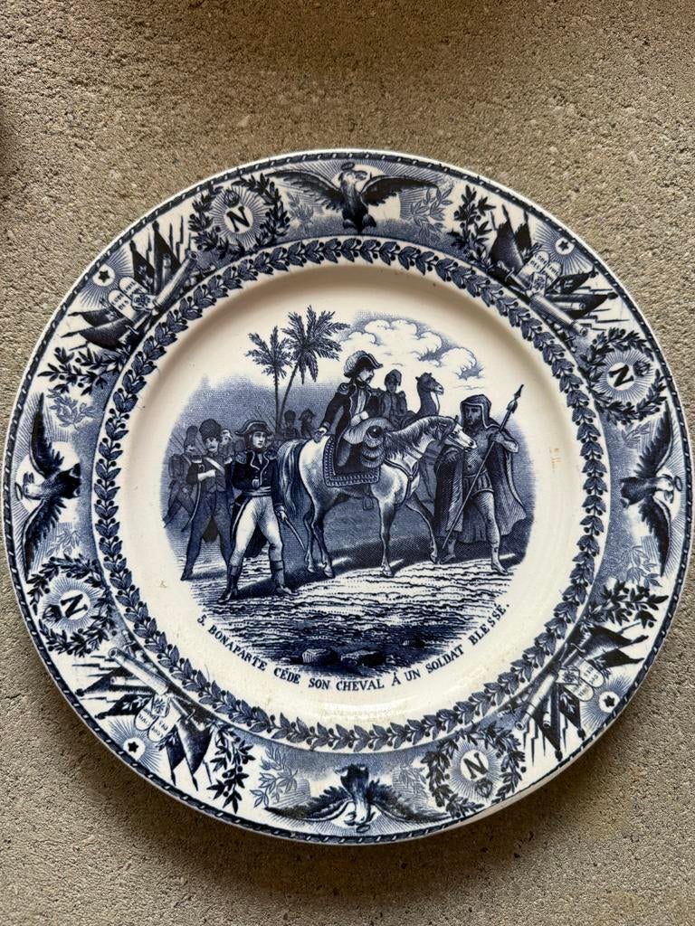 Porselein bord Société Céramique Maestricht, Antiek en Kunst, Antiek | Wandborden en Tegels, Ophalen
