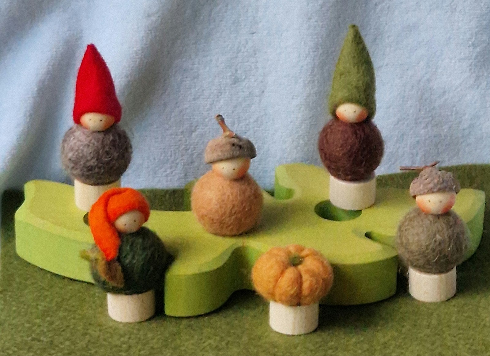 Waldorf Vrije School Seizoenstafel jaarring steker herfst, Verzenden, Nieuw, Figuurtje(s), Wolvilt