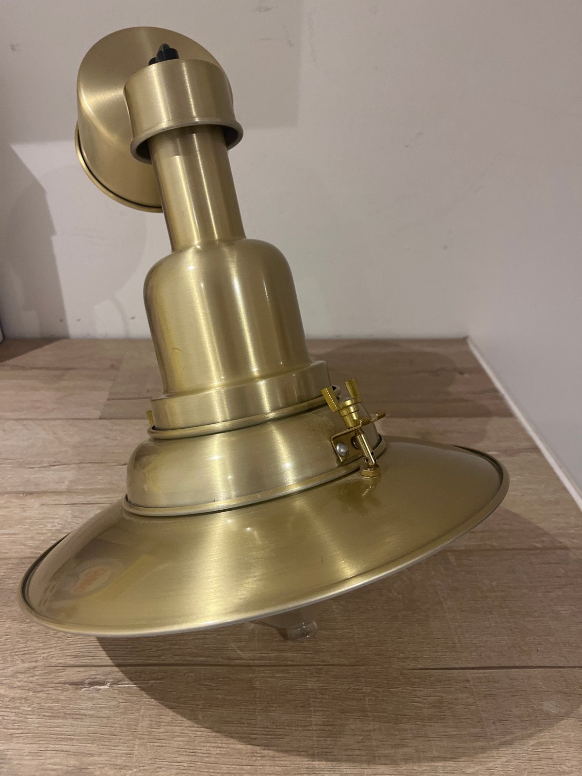 IKEA Industriële Hanglamp - Goudkleurig Metaal, Huis en Inrichting, Ophalen, Gebruikt, Metaal, E27 (groot)