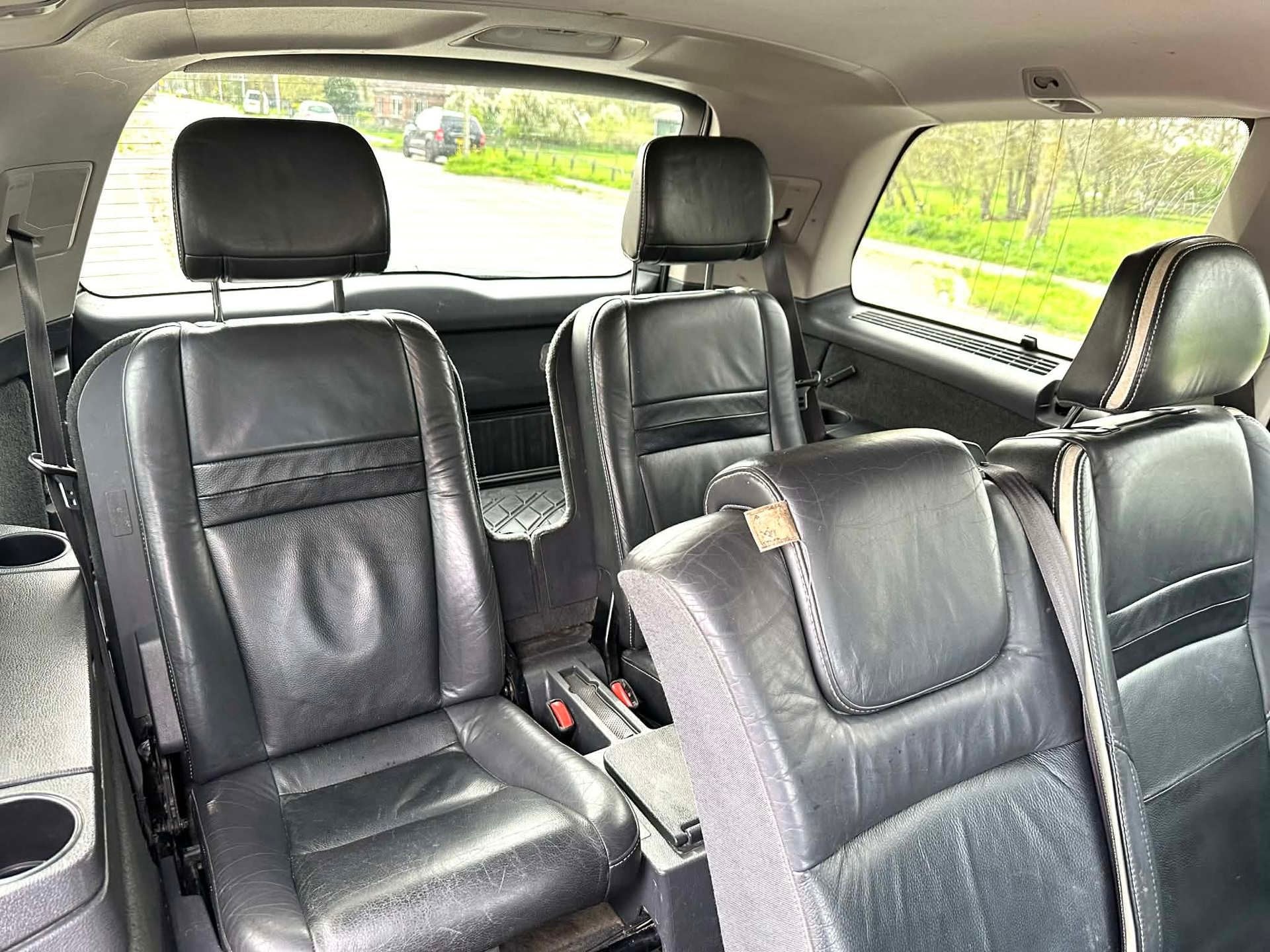 Volvo XC90 2.4 D5 Momentum 7 PERSOONS Youngtimer, Gebruikt, Zwart, 7 stoelen, Zwart