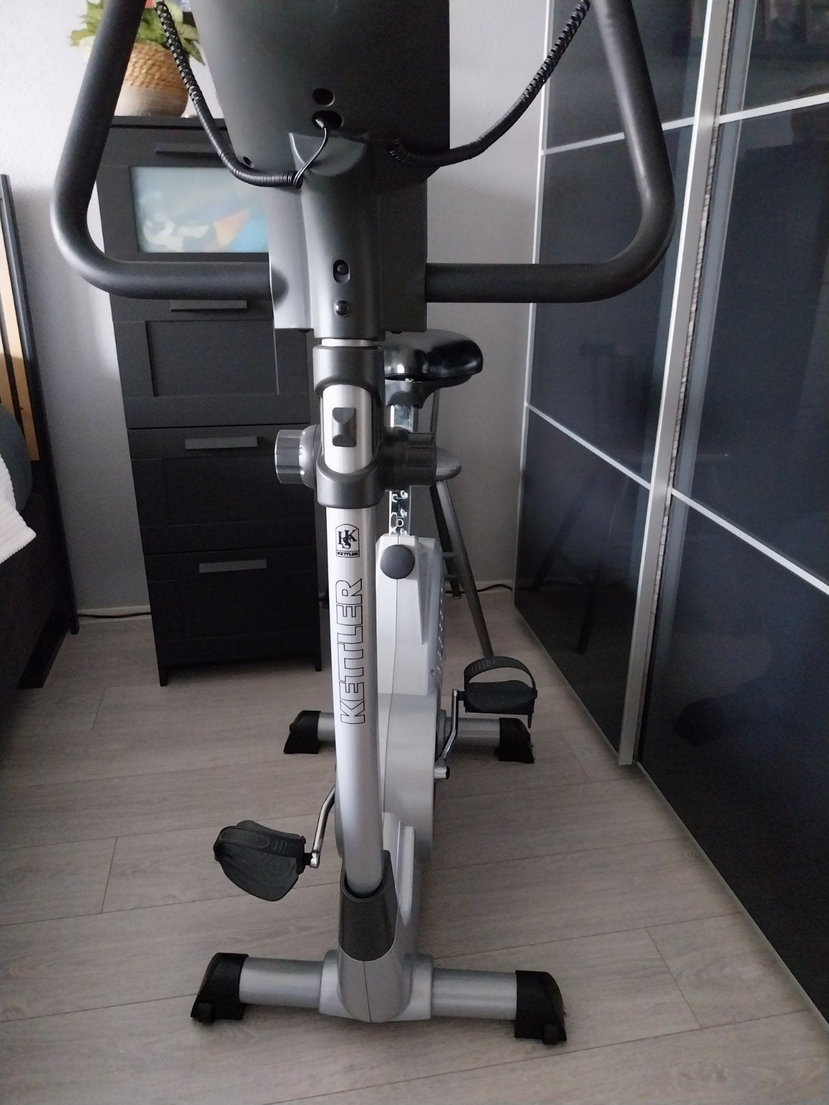 Hometrainer in zeer goede staat, Ophalen, Zo goed als nieuw, Hometrainer
