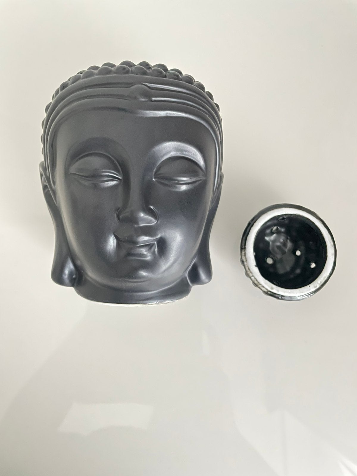Boeddha beeld Buddha kaarsenhouder zwart scentchips difusser, Geurverspreider, Nieuw, Ophalen of Verzenden, Steen/keramiek