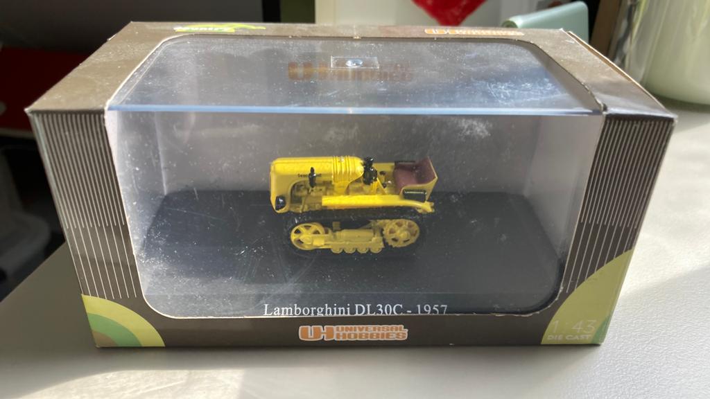 Rups tractor Lamborghini dl30c  1957, Ophalen, Zo goed als nieuw, Tractor of Landbouw, Overige merken