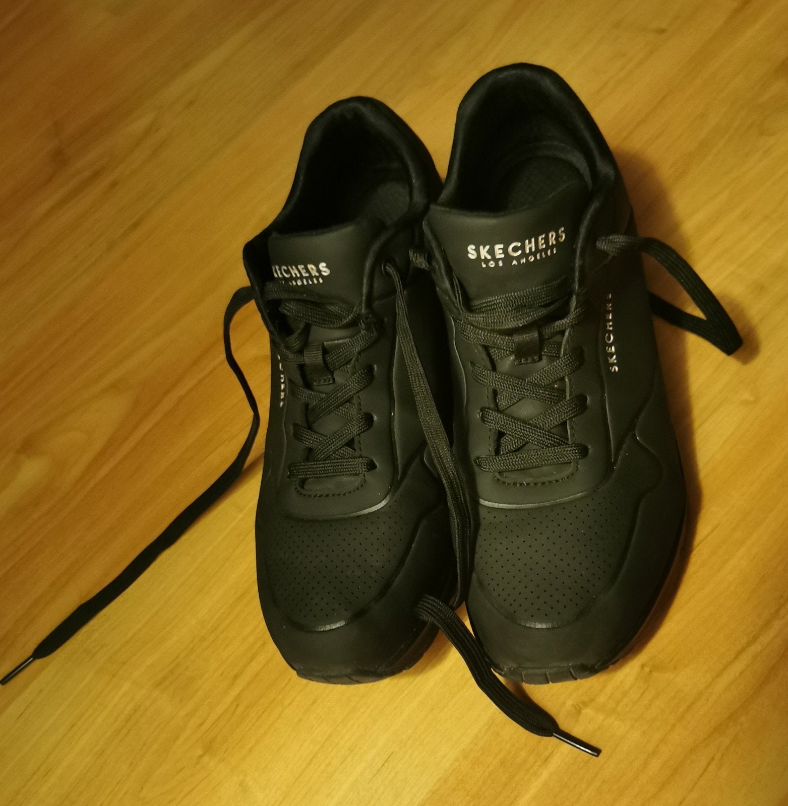 zwarte skechers, Kleding | Dames, Ophalen, Skechers, Zwart, Sneakers of Gympen