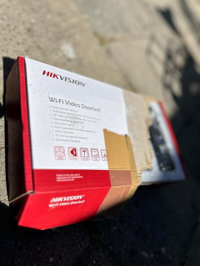 Hikvision Wi-Fi Video Deurbel, Ophalen of Verzenden, Ingebouwde camera, Gebruikt, Bedraad