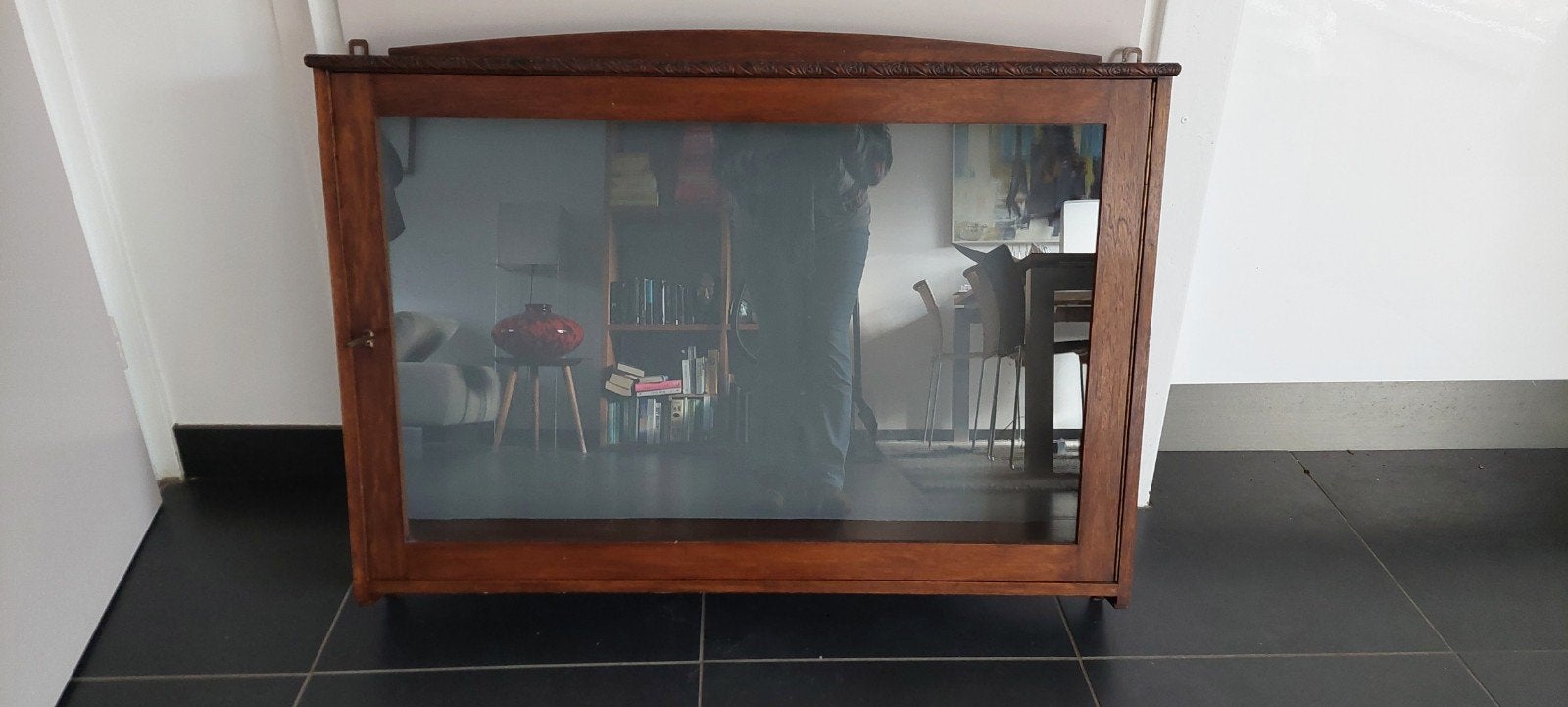 Mooie oude handgemaakte 'prijzenkast', eiken, Ophalen, Gebruikt, Eikenhout, 50 tot 100 cm