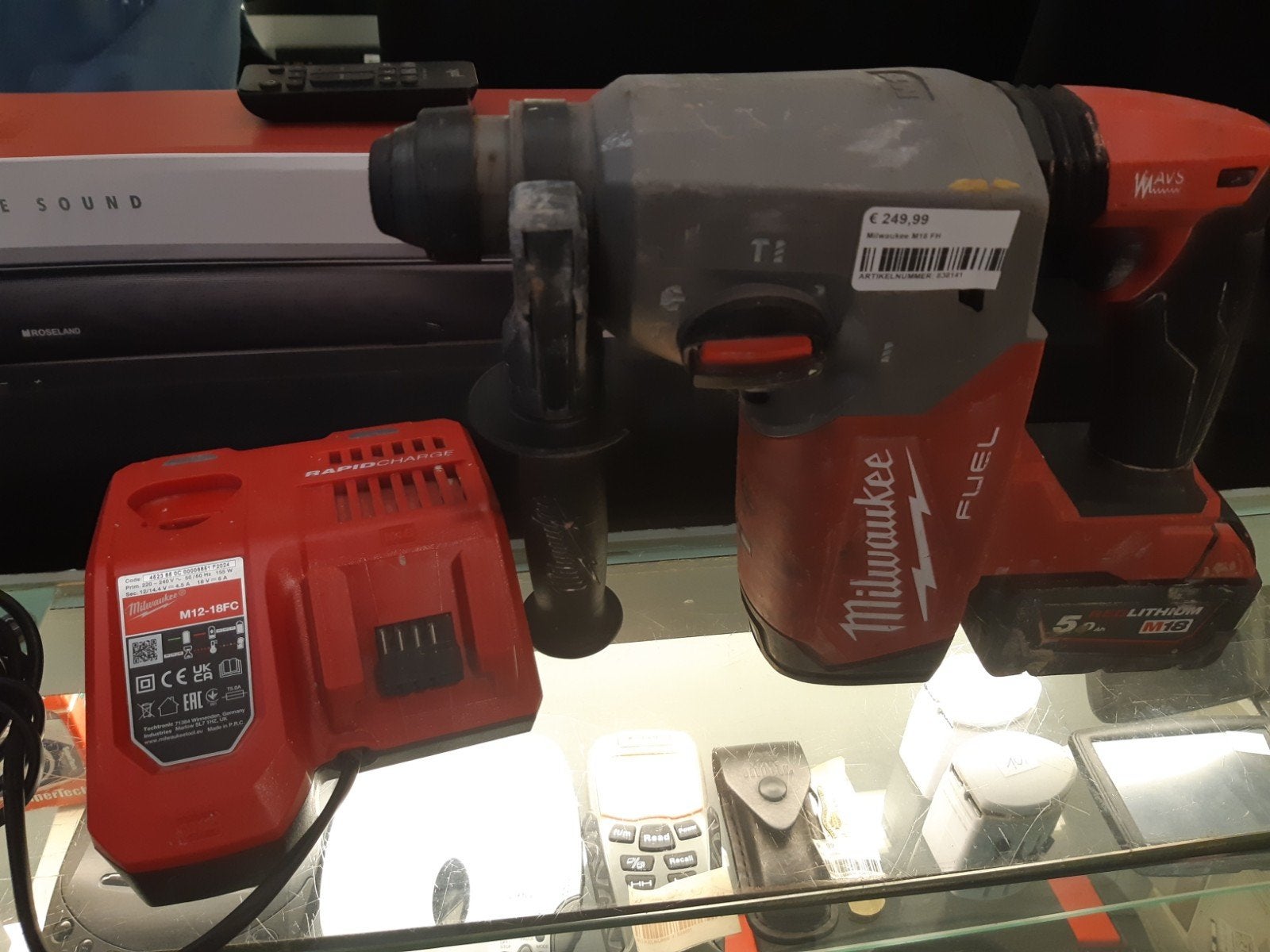 Milwaukee M18 FH Boorhamer met accu en lader, Boor- en/of Breekhamer, Info@milwaukeetool.eu, Techtronic Industries GmbH, Max-Eyth-Str. 10, 71364 Winnenden, Germany