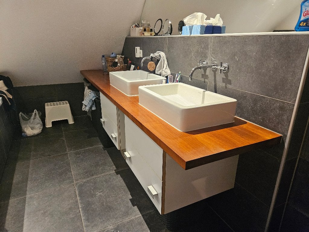 Badkamer artikelen, Ophalen, Zo goed als nieuw