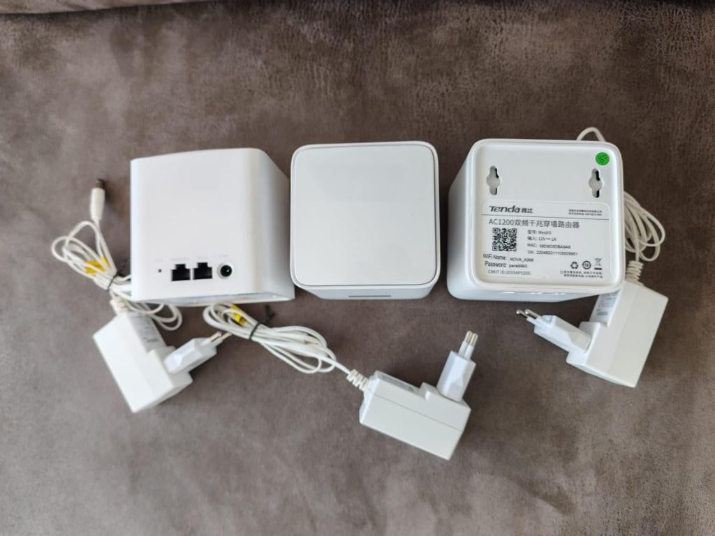 Tenda Nova MW5 Mesh WiFi Systeem (3 stuks), Computers en Software, WiFi-versterkers, Gebruikt, Ophalen of Verzenden