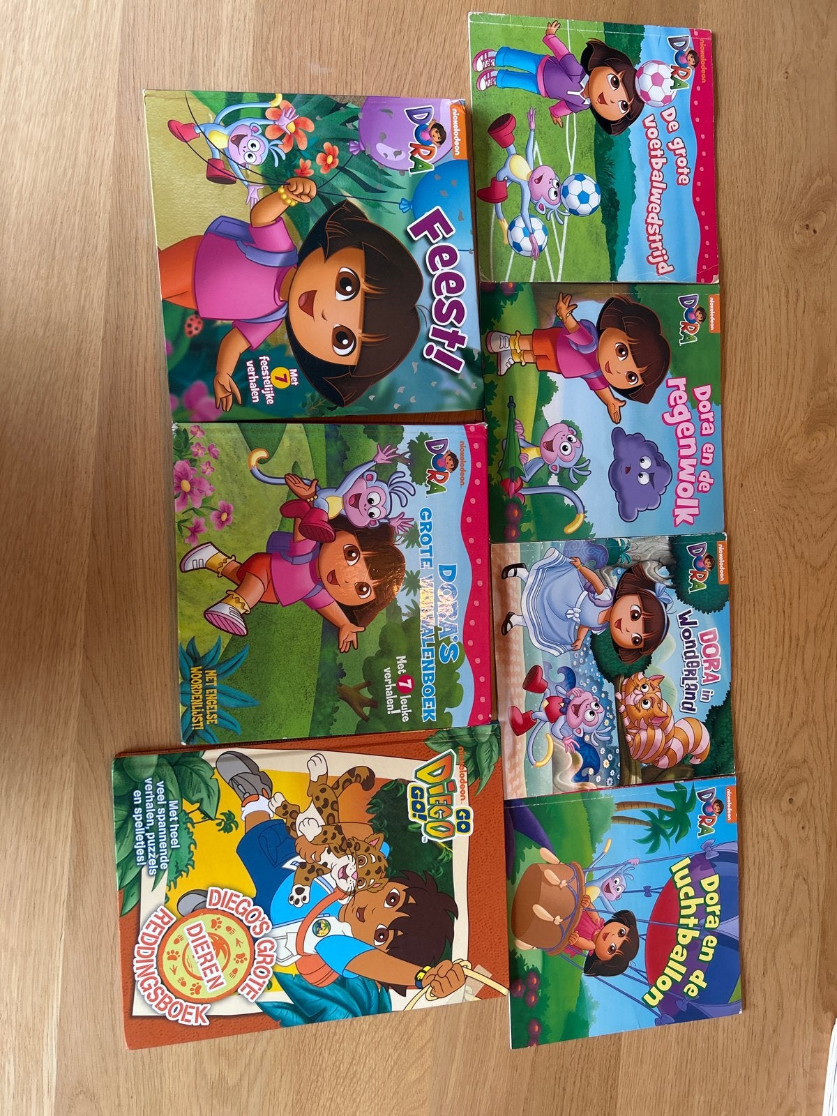 Dora en Diego boekenpakket - 9 kinderboeken, Ophalen of Verzenden, Gelezen, Fictie algemeen