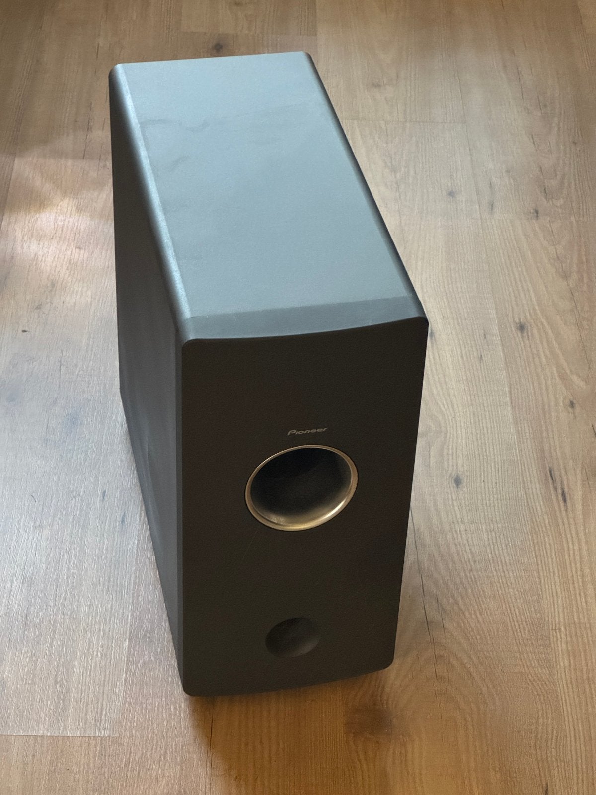 Foto 3 van Pioneer actieve subwoofer S-DV1000SW
