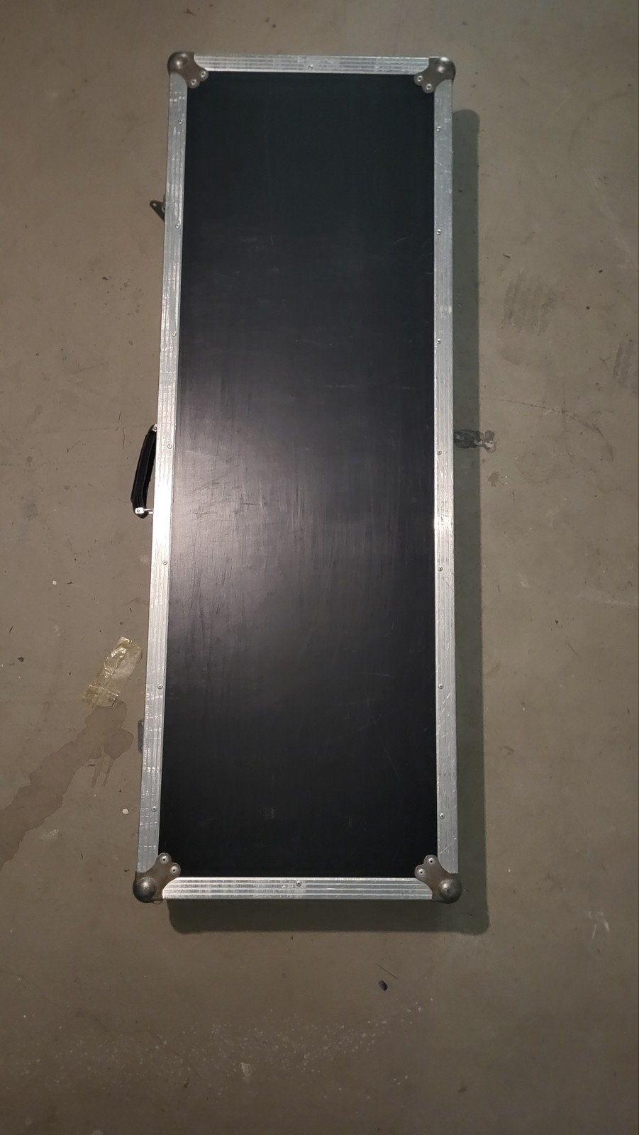 Flightcase 133x17x47 cm - Robuuste bescherming, Muziek en Instrumenten, Ophalen, Gebruikt, Overige instrumenten, Flightcase