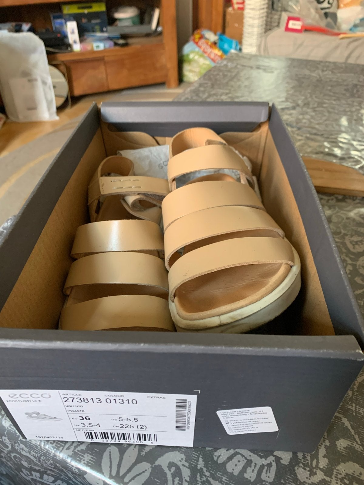 Ecco sandalen maat 36 - weinig gedragen, Ophalen of Verzenden, Zo goed als nieuw, Beige, Sandalen of Muiltjes