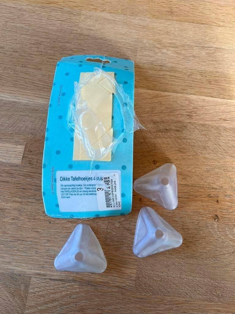 3 dikke tafelhoekjes / tafel hoekbeschermers Jippie's, Ophalen of Verzenden