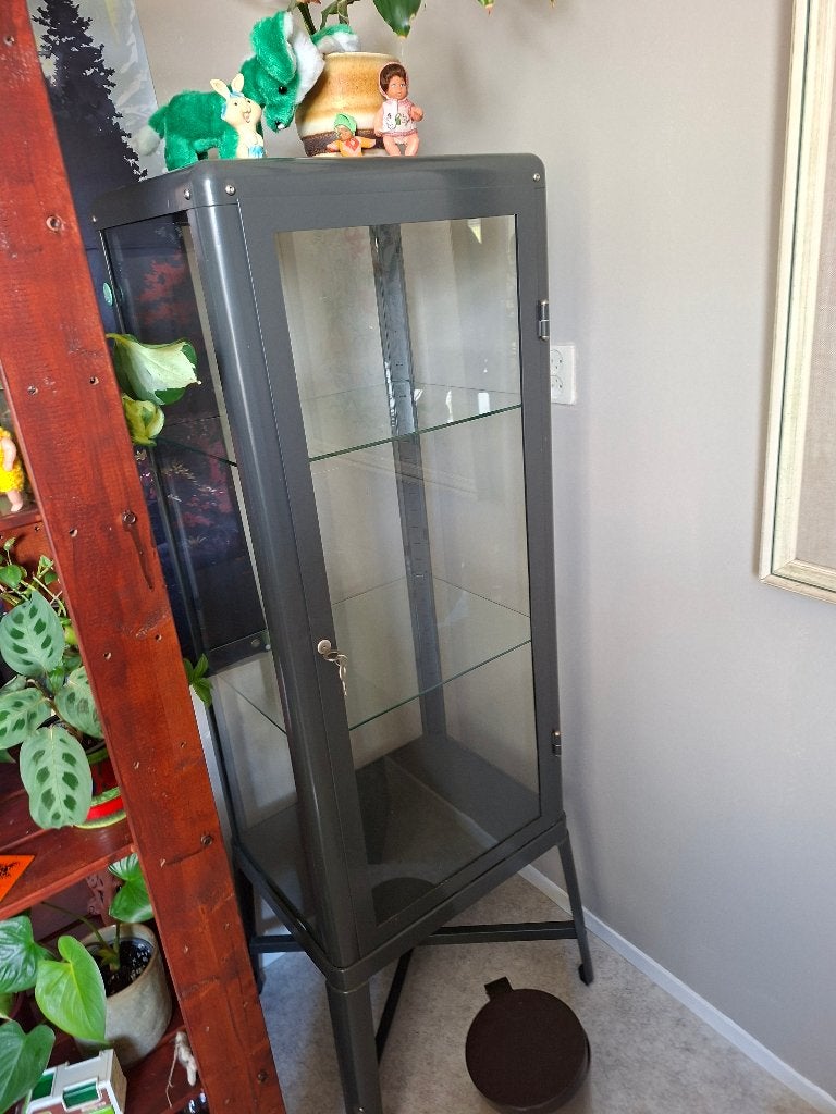 Ikea Fabrikor kast, Huis en Inrichting, Ophalen, Met deur(en), 50 tot 100 cm, Zo goed als nieuw