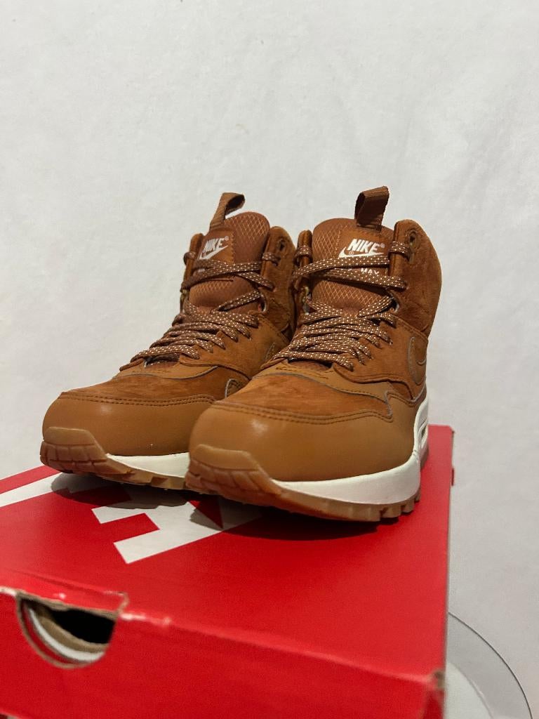 ALS NIEUW Maat 40 - Nike Air Max 1 Mid Sneakerboot Brown Gum, Kleding | Dames, Schoenen, Bruin, Verzenden, Nike, Nike