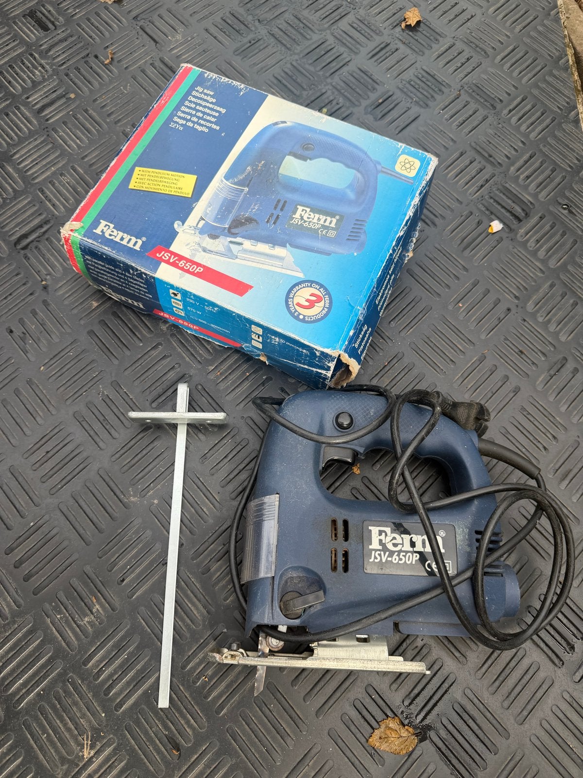 Ferm JSV-650P Decoupeerzaag - Zo goed als nieuw, Decoupeerzaag, 600 tot 1200 watt, Ophalen of Verzenden, Zo goed als nieuw