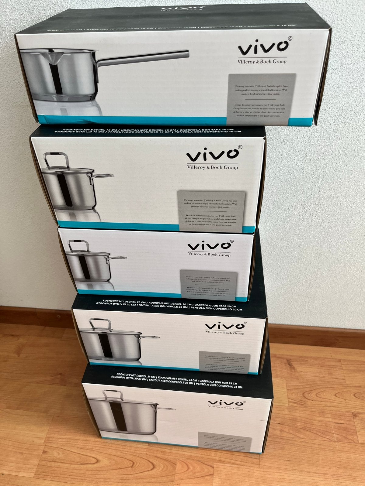 Vivo Villeroy & Boch Pannenset - Nieuw, Huis en Inrichting, Ophalen, Nieuw, Pannenset, Rvs