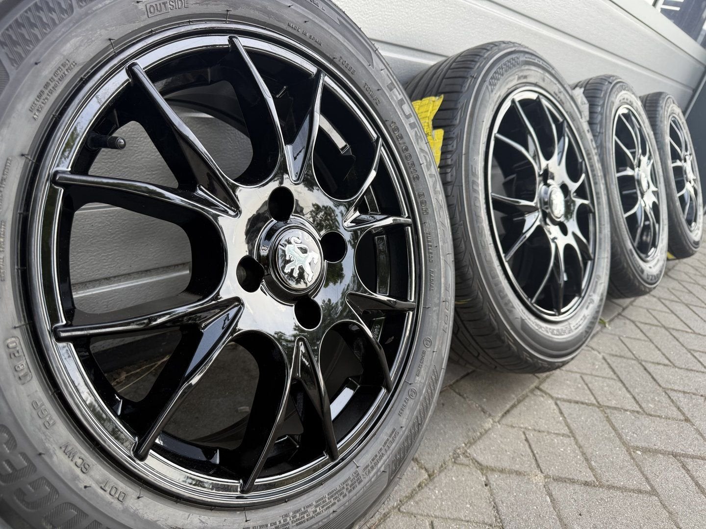 16 Citroen C3 C4 Opel Corsa Peugeot 2008 208  Partner velgen, Auto-onderdelen, Banden en Velgen, Banden en Velgen, Zomerbanden