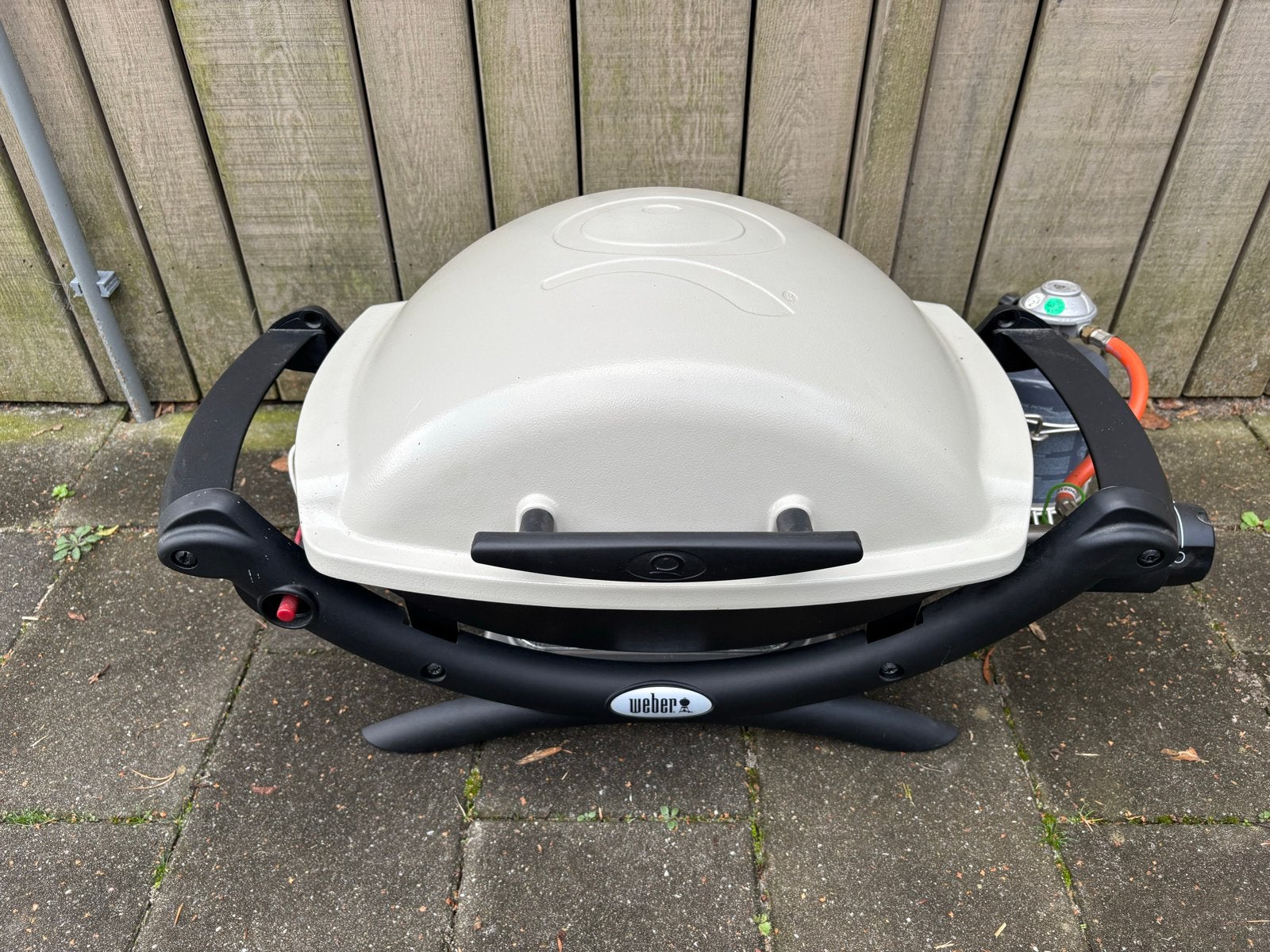 Weber Q1000 gasbarbecue beige - Zo goed als nieuw, Ophalen, Zo goed als nieuw