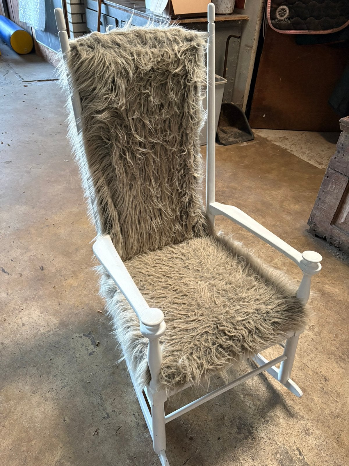 Schommelstoel hout bekleed, Antiek en Kunst, Ophalen