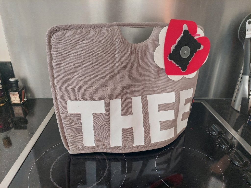 Theemuts., Nieuw, Ophalen of Verzenden, Modern, Grijs