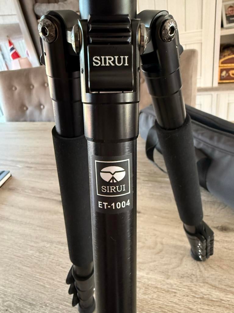 Sirui ET-1004 Aluminium Statief met Balhoofd, Audio, Tv en Foto, Fotografie | Statieven en Balhoofden, Zo goed als nieuw, 150 tot 175 cm