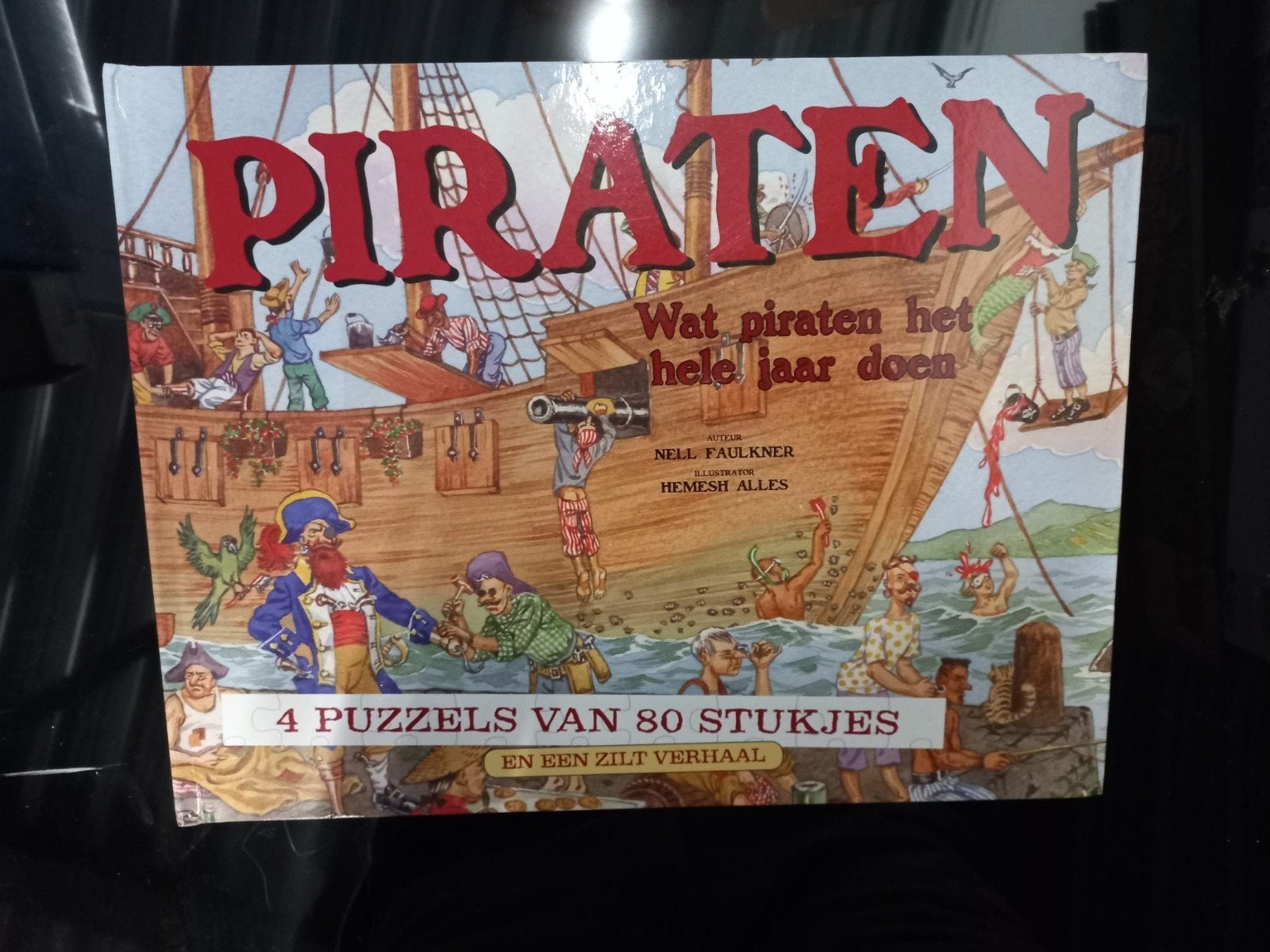 Piraten: 4 puzzels van 80 stukjes en een verhaal, Ophalen, Nieuw